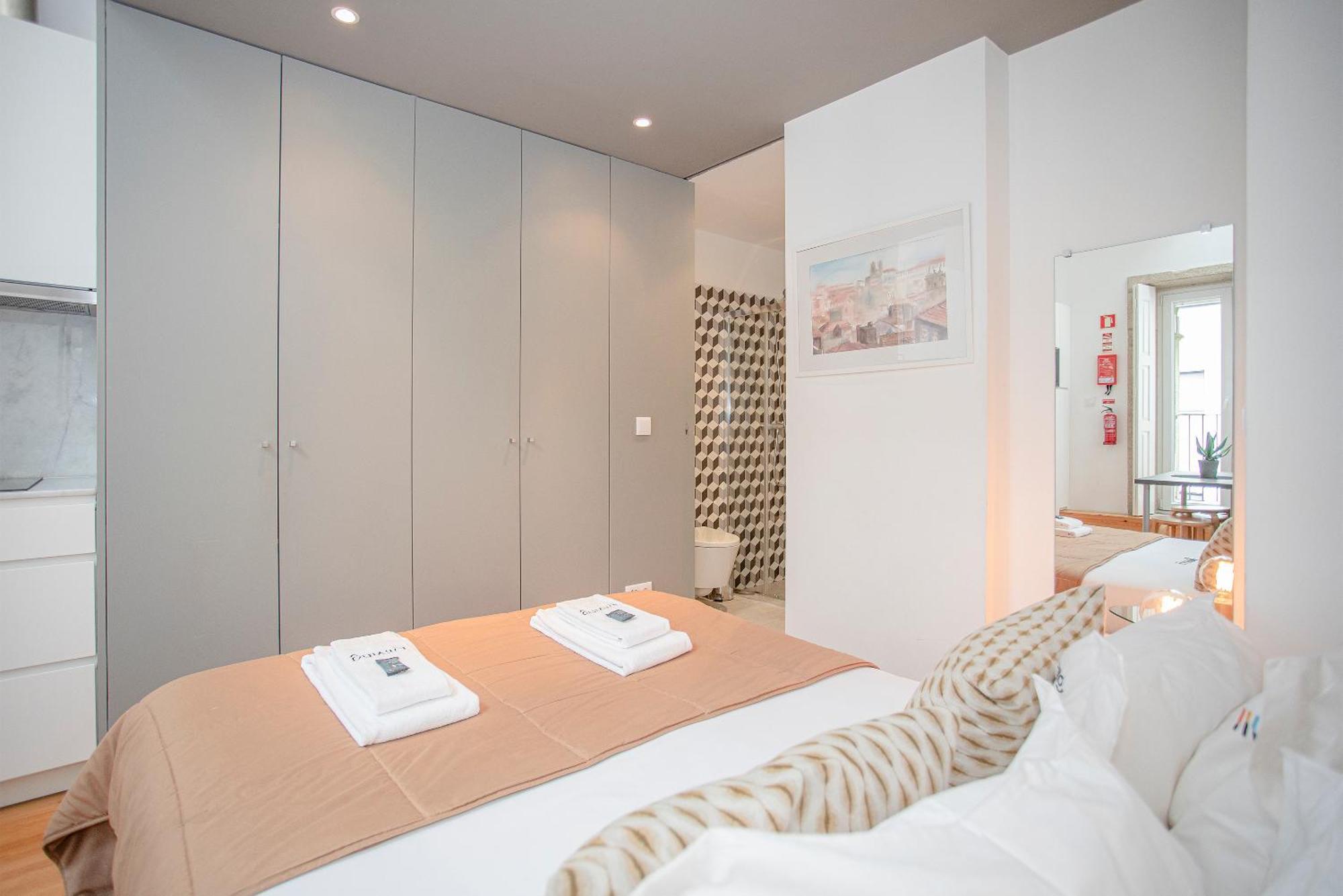 Liiiving In Porto - Heart Of Porto Mezzanine Apartment Bagian luar foto