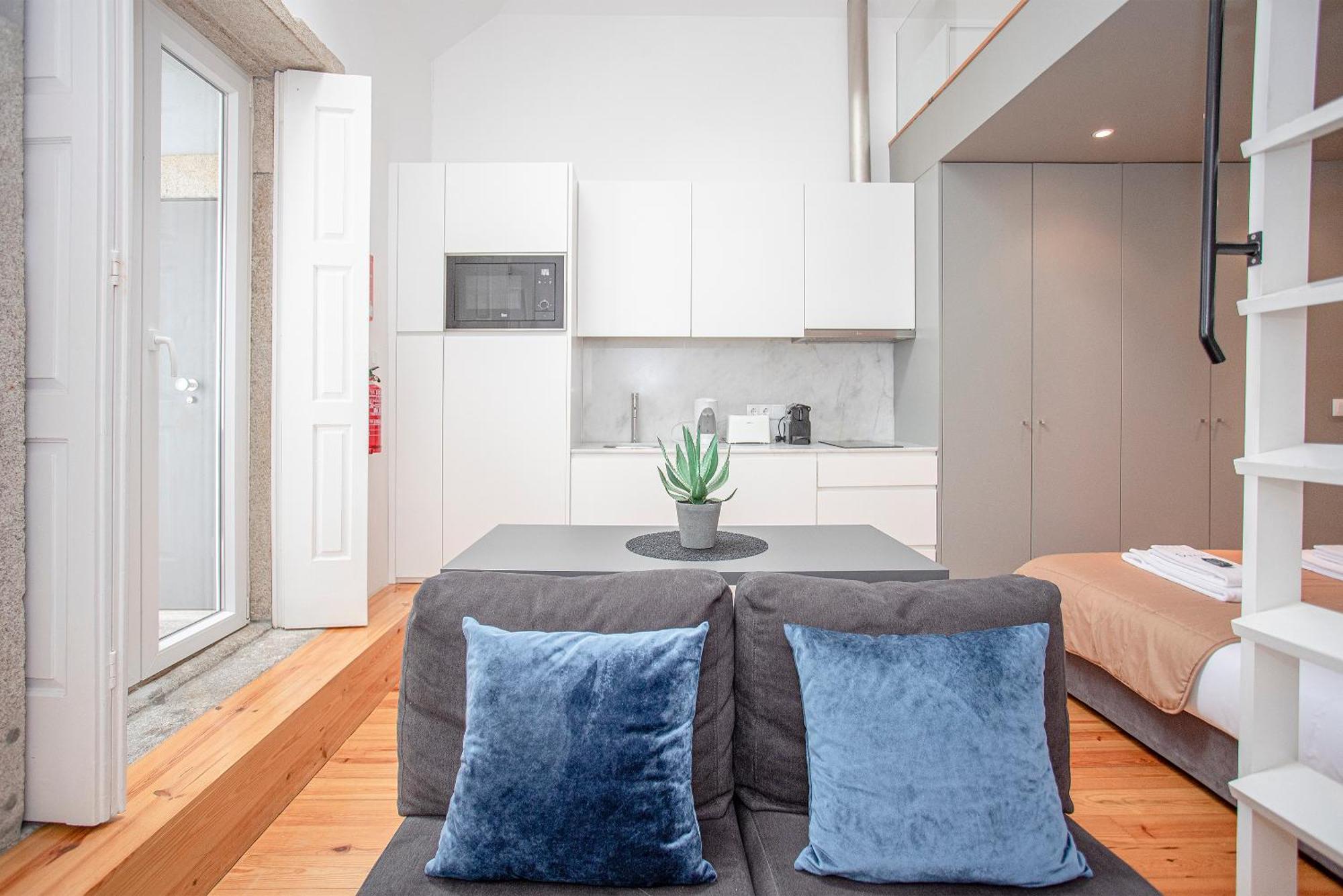 Liiiving In Porto - Heart Of Porto Mezzanine Apartment Bagian luar foto